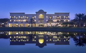 Address Montgomerie 5*